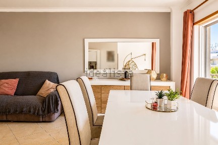 Apartamento T3 à venda na Avenida Dom João VI, 102