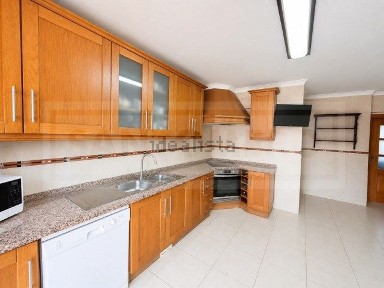 Apartamento T3 à venda na Rua da Horta