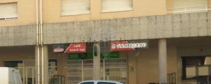 Armazém à venda em Infantas