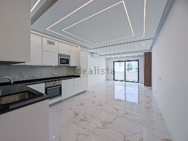 Apartamento T2 à venda em Praia de Quarteira