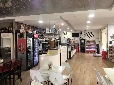 Espaço comercial à venda na Rua de São Tiago
