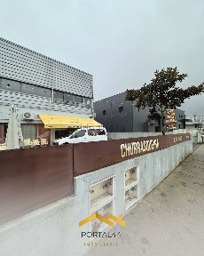 Espaço comercial à venda em Souto Santa Maria - Souto São Salvador - Gondomar