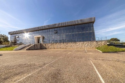 Espaço comercial à venda na Rua Escola Regentes Agricolas