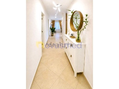 Apartamento T2 à venda na Rua do Sol