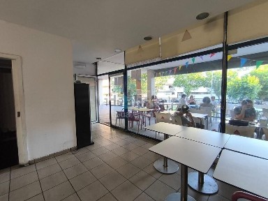Espaço comercial à venda em Azurém