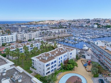 Apartamento T2 à venda na Estrada da Meia Praia