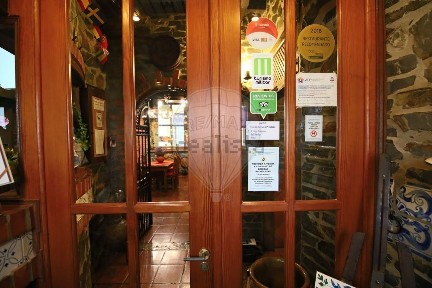 Armazém à venda na Rua Annes de Oliveira
