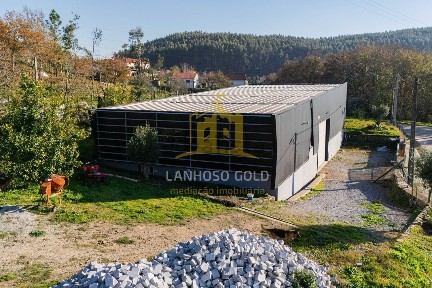 Armazém à venda em Gonça