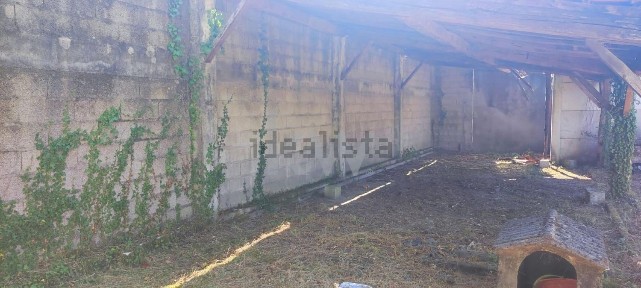 Armazém à venda em Taíde