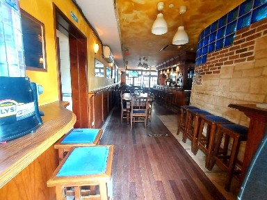 Espaço comercial à venda em Salvaterra de Magos