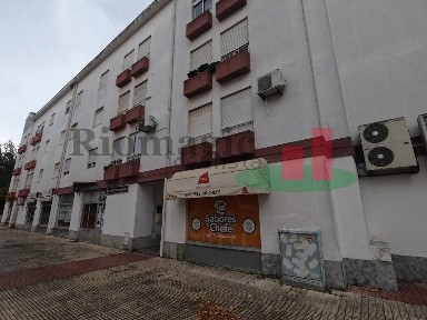 Espaço comercial à venda na Rua Vinha do Santissimo