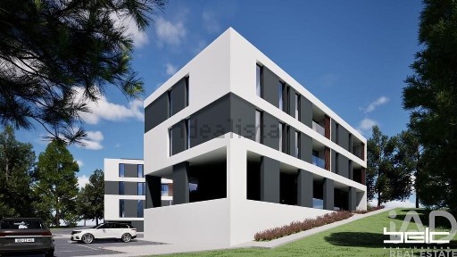 Apartamento T2 à venda no Centro de Parchal