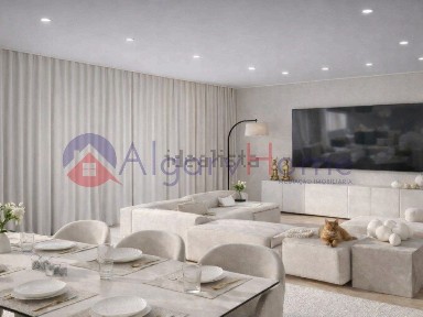 Apartamento T2 à venda no Centro de Parchal