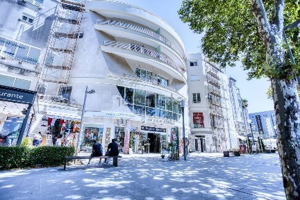 Espaço comercial à venda na Avenida de Dom José Alves Correia da Silva, 123