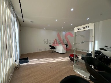 Espaço comercial à venda na Rua da Pegada, 226
