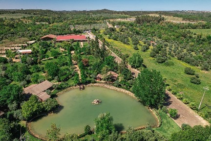 Espaço comercial à venda na Estrada do Gaio, 11