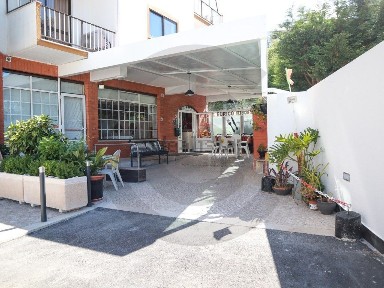 Espaço comercial à venda na Avenida de Dom José Alves Correia da Silva