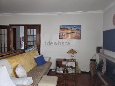Arrendamento de apartamento T3 em Santo Onofre e Serra do Bouro