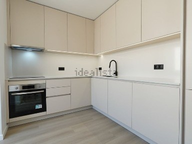 Arrendamento de apartamento T2 em Santo Onofre e Serra do Bouro