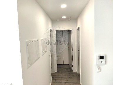 Arrendamento de apartamento T2 na Rua 31 de Janeiro