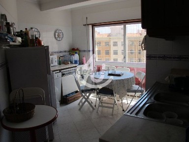 Arrendamento de apartamento T2 em São Martinho do Porto