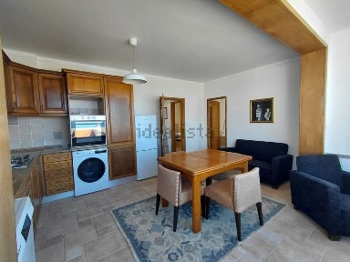 Arrendamento de apartamento T2 na Rua José Luís de Barros