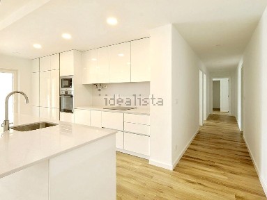 Arrendamento de apartamento T3 em Moinho do Arneiro, 60