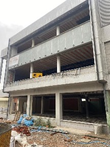 Arrendamento de espaço comercial em Nogueira e Silva Escura