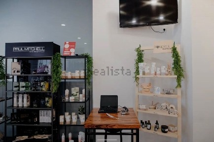 Cabeleireiro, centro de estética para trespasse na Travessa Condominhas