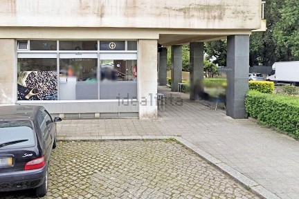 Snack bar, cafetaria para trespasse na Praceta do Professor Egas Moniz