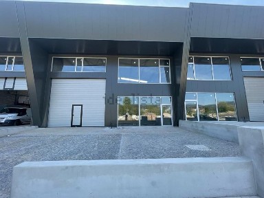 Arrendamento de armazém em Figueiras e Covas