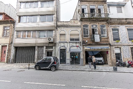 Restaurante, snack bar para trespasse na Rua do Bonfim s/n