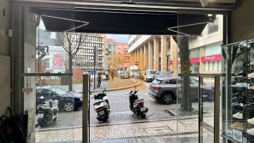 Arrendamento de espaço comercial em Bolhão