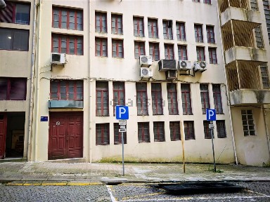 Arrendamento de espaço comercial em Pátio do Bolhão