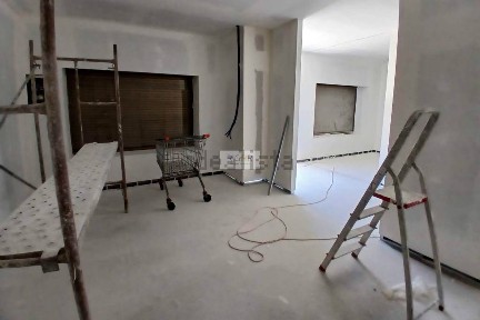 Arrendamento de espaço comercial em Nogueira e Silva Escura