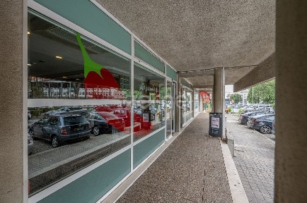 Negócio para trespasse na Rua Sousa Aroso, 1103