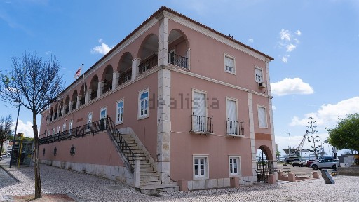 São Sebastião, Centro Histórico, Urb. São Sebastião, Avenida Luísa Todi, 1