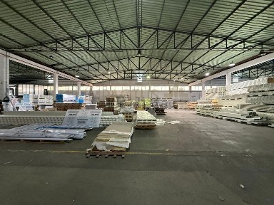 Arrendamento de armazém em Bougado