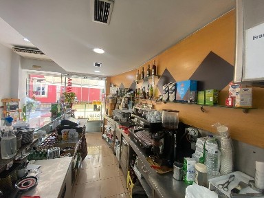 Cafetaria para trespasse na Rua de Santa Catarina, 877
