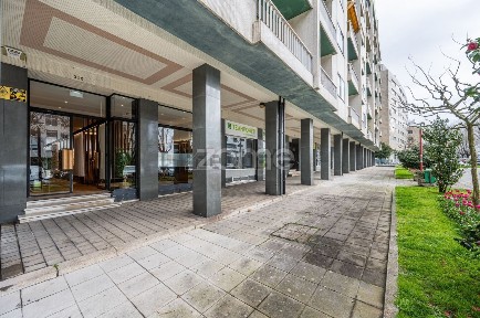 Negócio para trespasse na Rua de Damião de Góis, 320