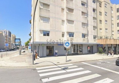 Arrendamento de espaço comercial na Rua de Serpa Pinto, 397