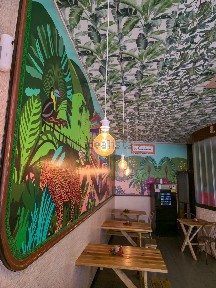 Restaurante para trespasse na Rua de Coelho Neto, 11