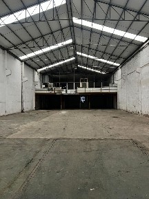 Arrendamento de espaço comercial na Rua de Delfim Ferreira, 545