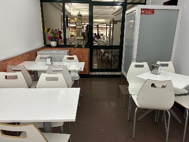 Cafetaria, pastelaria para trespasse na Rua Cruz de Cristo