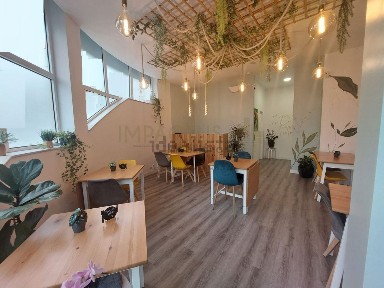 Restaurante, take away para trespasse na Rua Nova Seixo