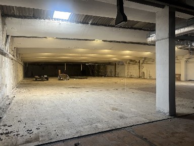 Arrendamento de armazém na Rua de Pedro Hispano, 969