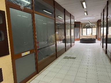 Arrendamento de espaço comercial em Aves