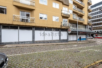 Arrendamento de espaço comercial na Rua de Belos Ares, 36