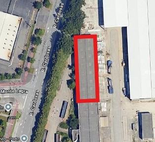 Arrendamento de armazém na Rua Cardosas