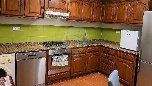Apartamento T3 à venda na Abadias